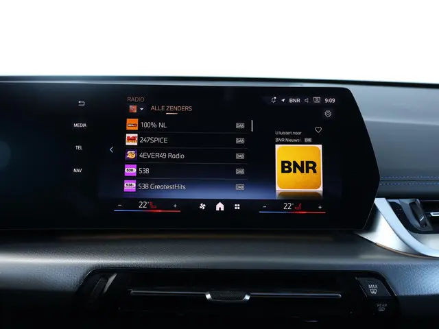 BMW X1 xDrive25e 2025 Hybride Benzine 27