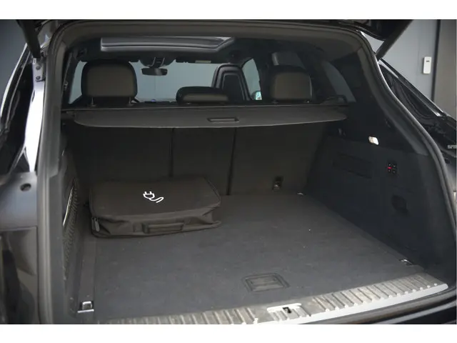 Porsche Cayenne 3.0 E-Hybrid 2018 Hybride Benzine 71