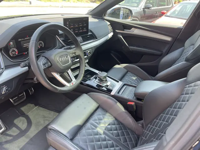 Audi Q5 45 TFSI S Line edition 2021 Benzine 11