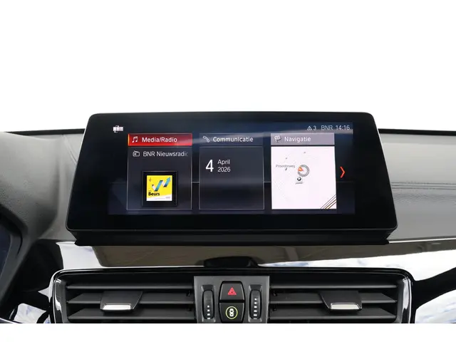 BMW X1 sDrive18i Executive Edition 2020 Benzine 27