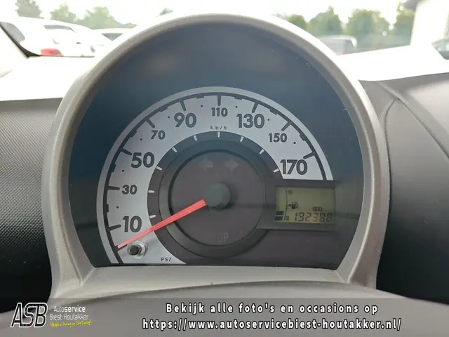 Peugeot 107 2