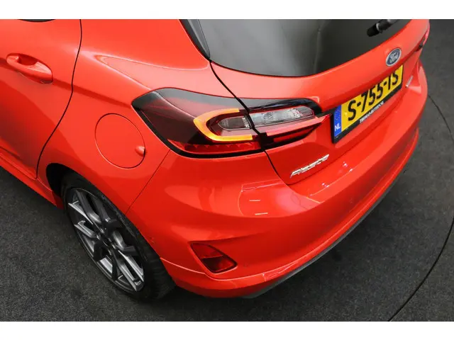 Ford Fiesta 1.0 EcoBoost Hybrid ST-Line X 2023 Benzine 27