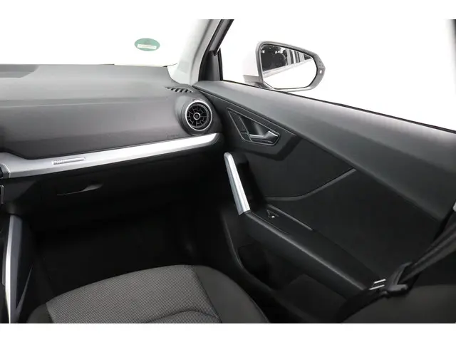 Audi Q2 30 TFSI epic 2020 Benzine 11