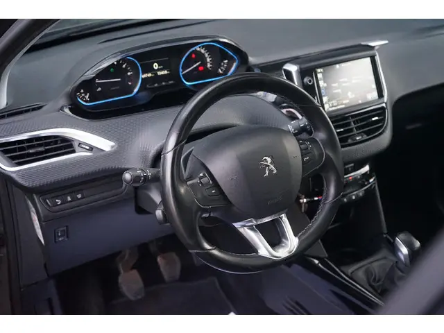Peugeot 2008 2