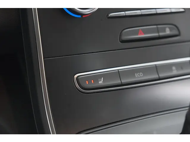 Renault Scénic TCe 140 EDC Limited 2019 Benzine 52