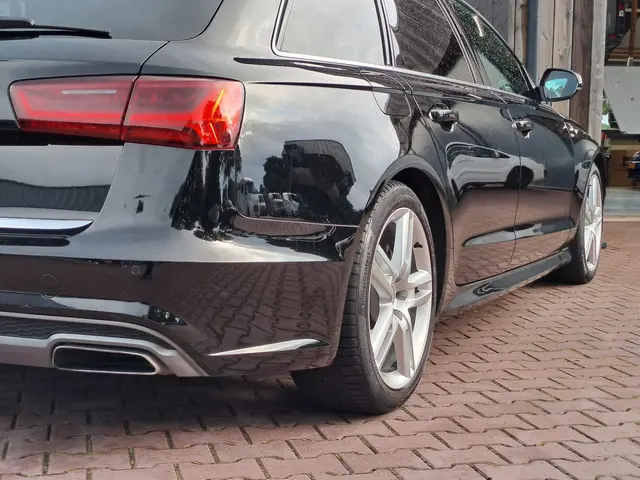 Audi A6 Avant 1.8 TFSI ultra Advance Sport 2018 Benzine 49