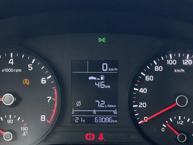 Kia Stonic 1.0 T-GDi DynamicLine 2019 Benzine 22