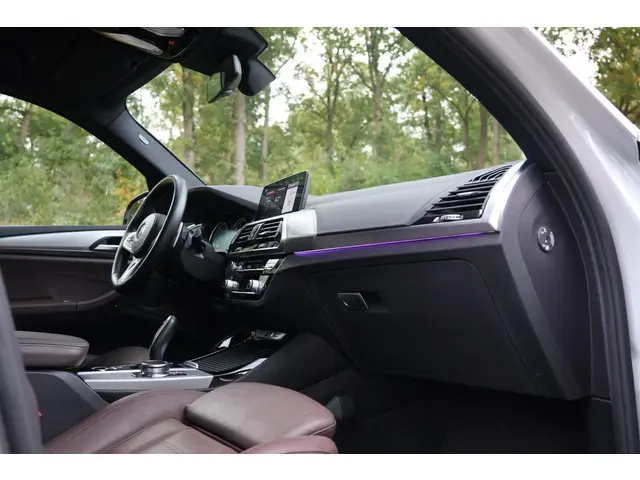 BMW X3 M40i xDrive High Executive 2018 Benzine 17