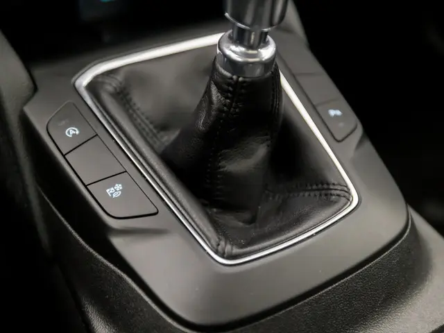 Ford Kuga 1.5 EcoBoost Titanium X 2020 Benzine 34