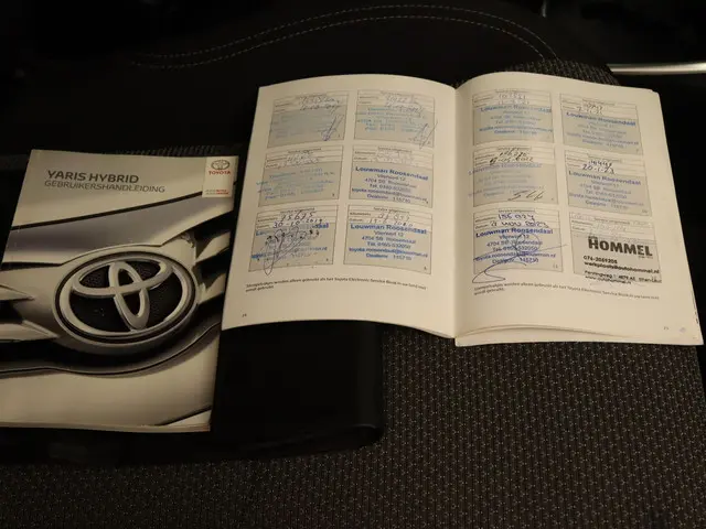 Toyota Yaris 1.5 Hybrid Trend 2016 Hybride Benzine 38