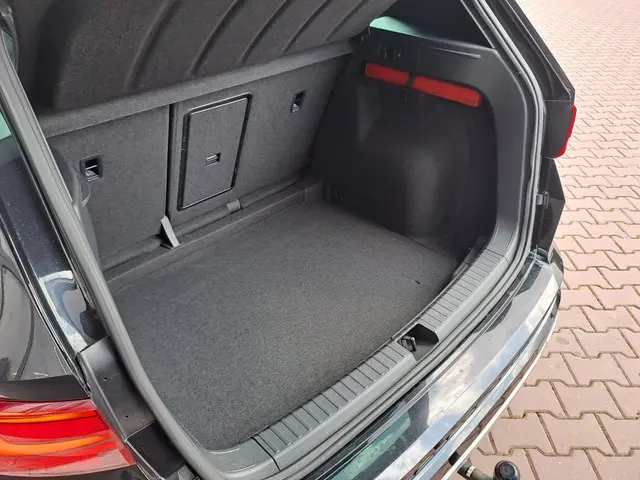 SEAT Ateca 1.5 TSI FR Business Intense 2018 Benzine 41