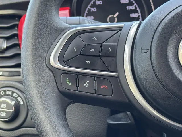 Fiat 500X Cross 1.0 FireFly Turbo 120 RED 2023 Benzine 33