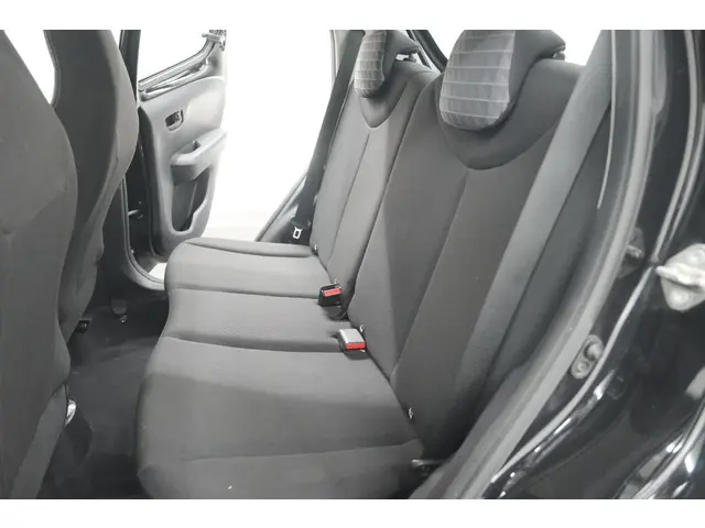 Peugeot 108 1.0 e-VTi Active 2021 Benzine 26