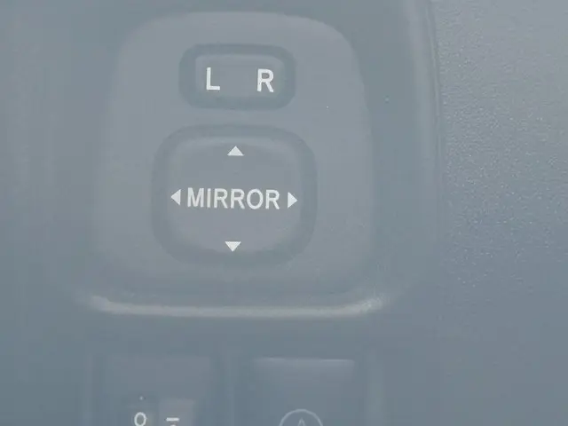 Peugeot 108 1.0 e-VTi Allure 2014 Benzine 18