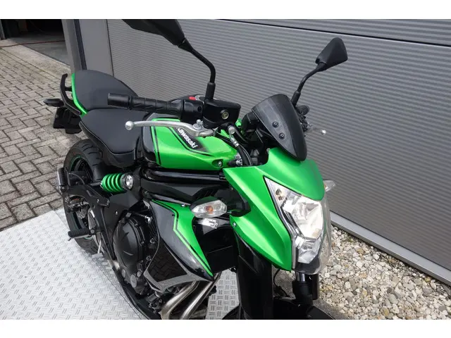 Kawasaki ER6-N ABS 2016 Benzine 7
