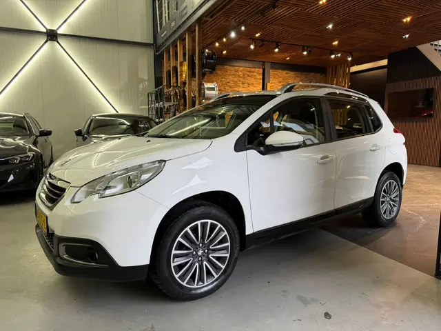 Peugeot 2008 1.2 PureTech Blue Lease 2016 Benzine 3