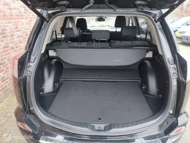 Toyota RAV4 2.5 Hybrid AWD Style 2017 Hybride Benzine 31