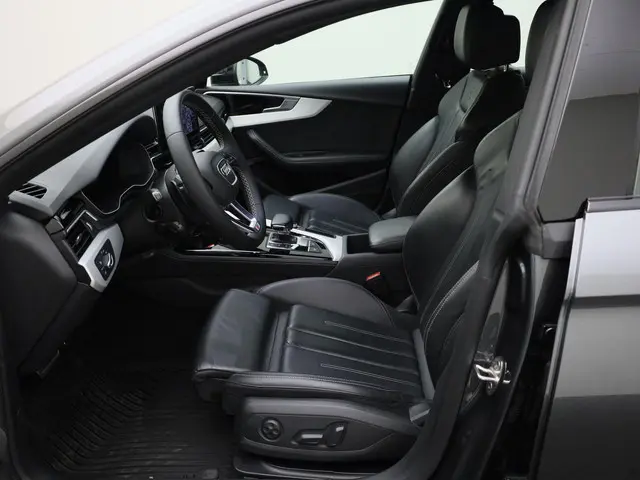 Audi A5 Sportback 40 TFSI/204PK S Line 2023 Benzine 17