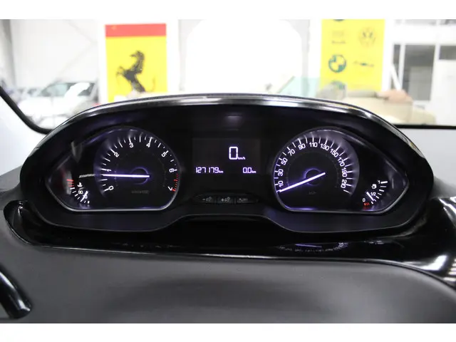 Peugeot 208 1.2 PureTech Active 2017 Benzine 13