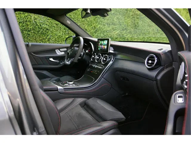 Mercedes-Benz GLC 3
