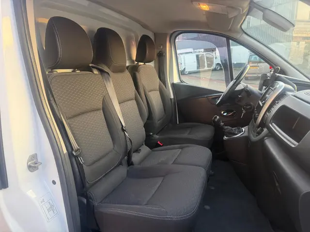 Opel Vivaro 1.6 CDTI L2H1 Sport EcoFlex 2017 Diesel 14