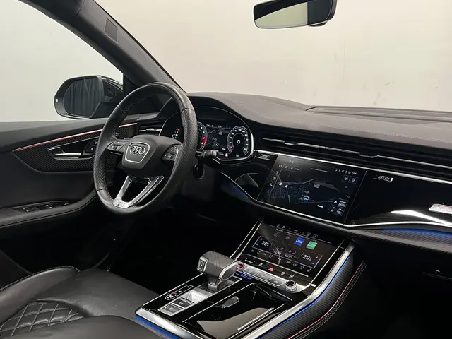 Audi SQ8 4.0 TFSI SQ8 quattro 2024 Benzine 46