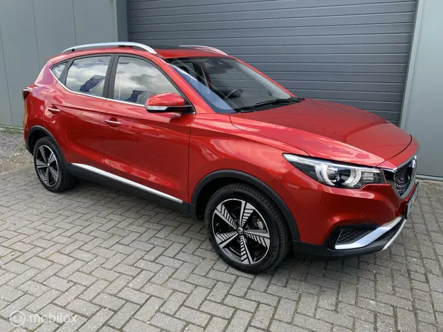 MG MG ZS EV Luxury 45 kWh|PANO|Keyless|Leer 2019 Elektrisch 6