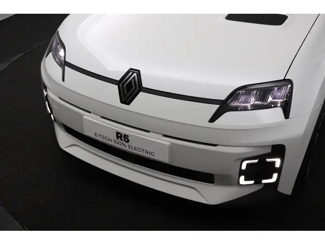 Renault 5 urban range evolution 40 kWh 2025 Elektrisch 38