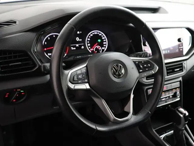 Volkswagen T-Cross 1.0 TSI Style 2020 Benzine 6