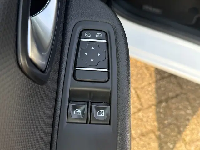 Renault Clio 1.2 16V 2018 Benzine 11