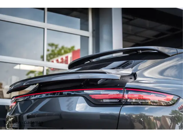 Porsche Cayenne Coupé 3.0 V6 340pk 2020 Benzine 55