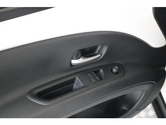 Toyota Aygo X 1.0 VVT-i S-CVT Play 2023 Benzine 12