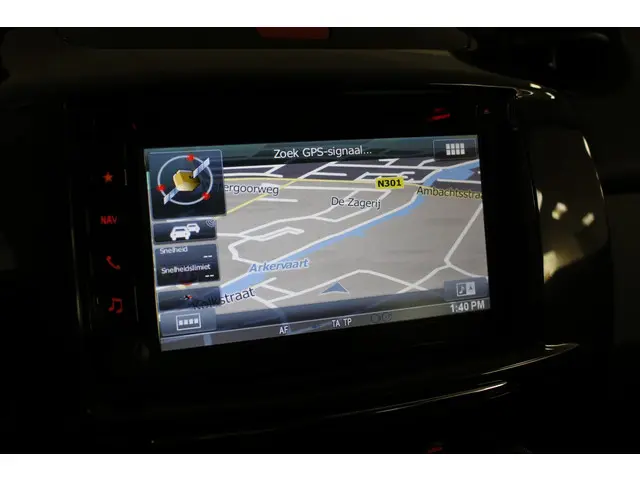 Mazda 2 1.3 Silver Edition 2015 Benzine 21