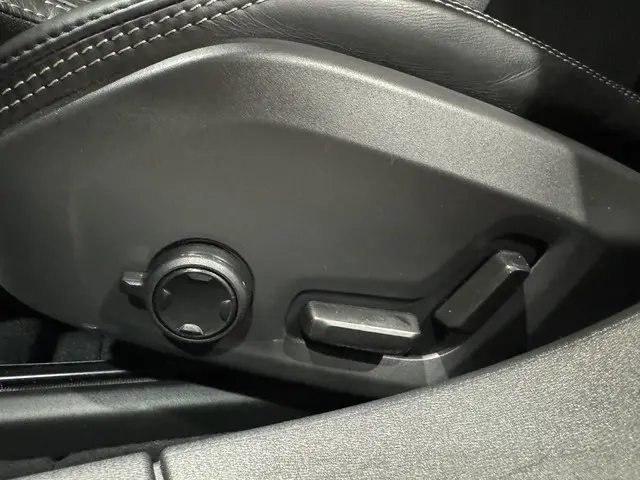 Volvo S90 2.0 T8 AWD R-Design 2021 Hybride Benzine 21