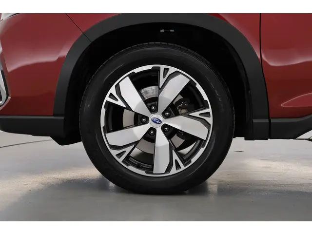 Subaru Forester 2.0i e-BOXER First Edition 2021 Benzine 31
