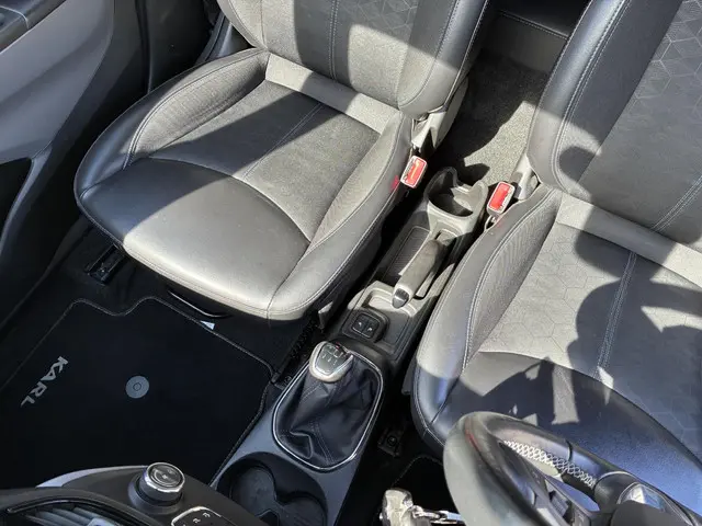 Opel KARL 1.0 ecoFLEX 75pk Innovation 2019 Benzine 41