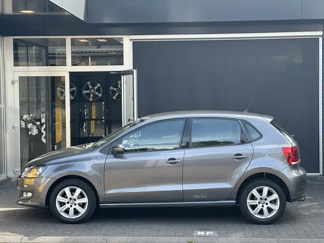 Volkswagen Polo 1.2 TSI Trendline 2013 Benzine 2
