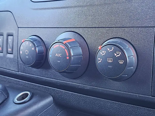 Renault Master 2.3 2019 Diesel 12