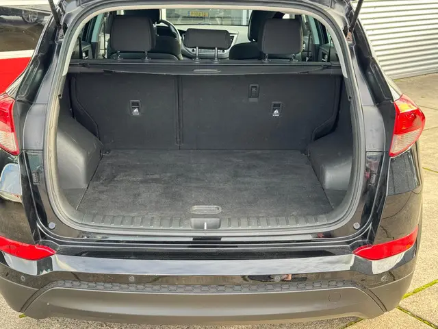 Hyundai Tucson 1.6 GDi Comfort 2016 Benzine 11