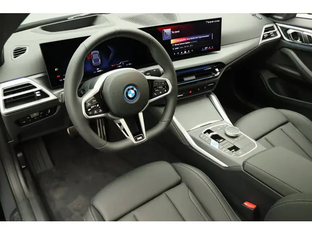 BMW i4 eDrive35 2025 Elektrisch 6