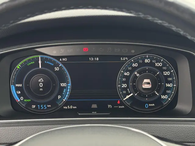 Volkswagen e-Golf E-DITION 2020 Elektrisch 27