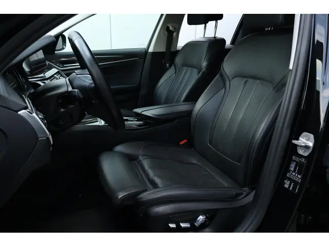 BMW 5 Serie 520d High Excecutive 2017 Benzine 10