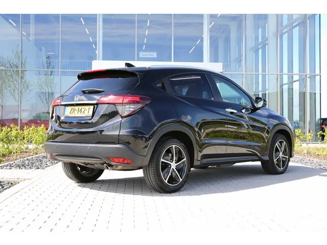 Honda HR-V 1.5i VTEC EXECUTIVE 2019 Benzine 72