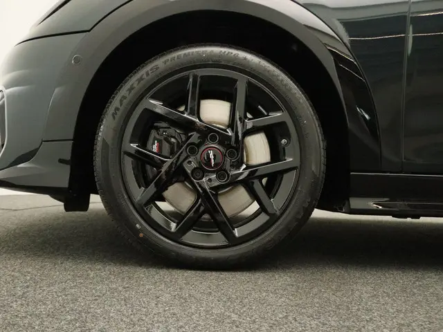 MINI 5-Deurs S 2025 Benzine 7