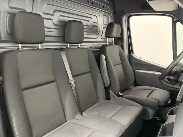 Mercedes-Benz Sprinter 311 1.9 CDI L3H2 RWD 2022 Diesel 4