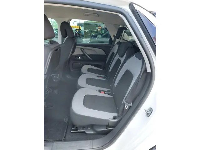 Citroën C4 Picasso 1.2 PureTech Intensive 2015 Benzine 16