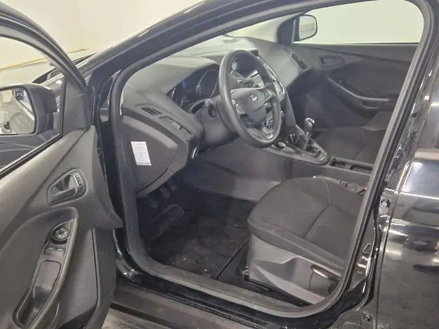 Ford Focus Wagon 1.0 Trend 2016 Benzine 6