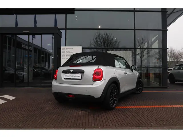 MINI One Cabrio Salt 2020 Benzine 2