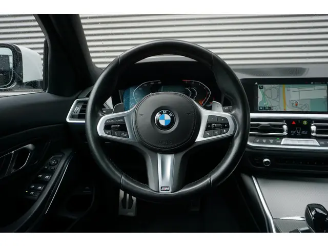 BMW 3 Serie Touring 320i 2021 Benzine 7