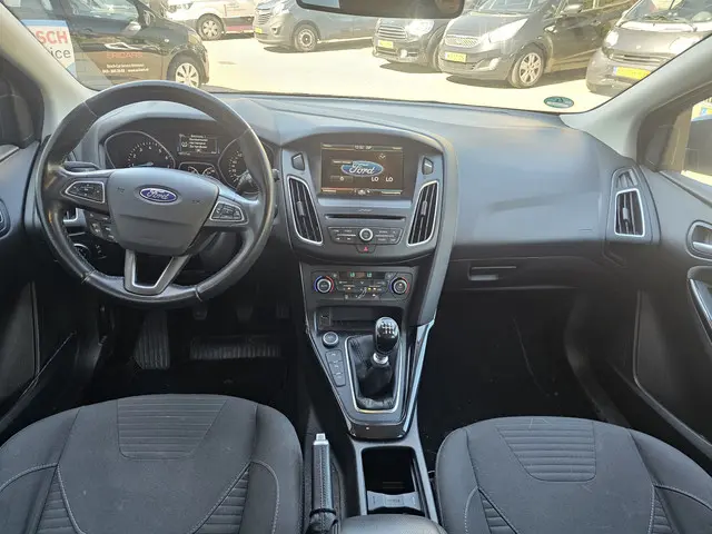 Ford Focus Wagon 1.0 Titanium 2016 Benzine 9